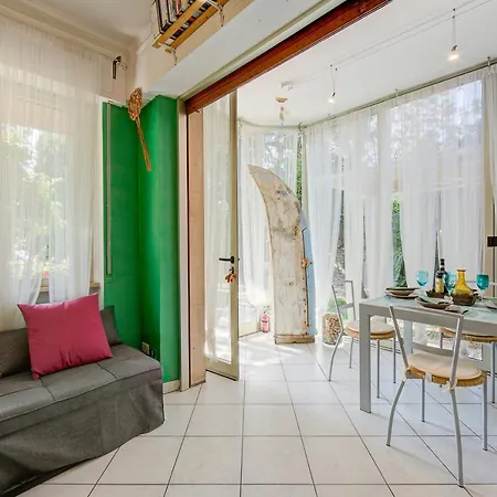 Toys With Garden And Sea View - Happy Apartment