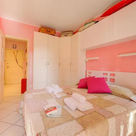 Toys With Garden And Sea View - Happy Apartamento Sanremo
